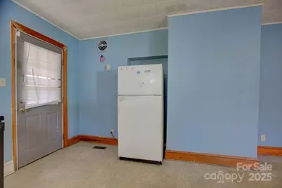 1218 Goodman Road, Charlotte, NC 28214 - Photo 15