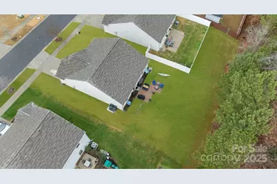 7332 Amberly Hills Road, Charlotte, NC 28215 - Photo 35