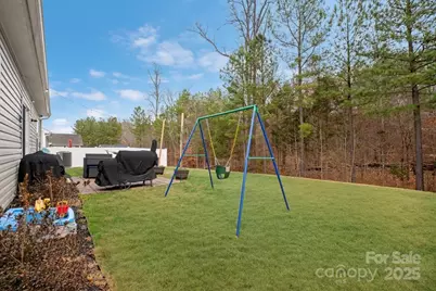 7332 Amberly Hills Road, Charlotte, NC 28215 - Photo 31