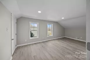 934 Cherry St, Statesville, NC 28677 - Photo 15