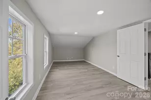 934 Cherry St, Statesville, NC 28677 - Photo 15