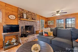 171 Sharons Bluff, Franklin, NC 28734 - Photo 11