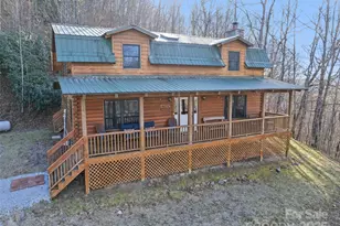 171 Sharons Bluff, Franklin, NC 28734 - Photo 9