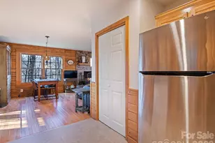 171 Sharons Bluff, Franklin, NC 28734 - Photo 17