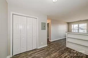 238 Hoskins Mill Ln, Charlotte, NC 28208 - Photo 5