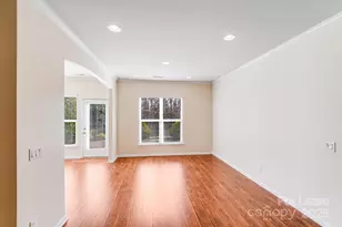 7012 Kitty Hawk Ln, Fort Mill, SC 29707 - Photo 5