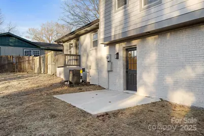 6133 Eagle Peak Drive, Charlotte, NC 28214 - Photo 41