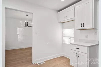 6133 Eagle Peak Drive, Charlotte, NC 28214 - Photo 17