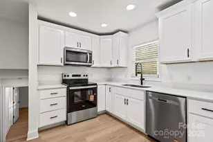 6133 Eagle Peak Dr, Charlotte, NC 28214 - Photo 15