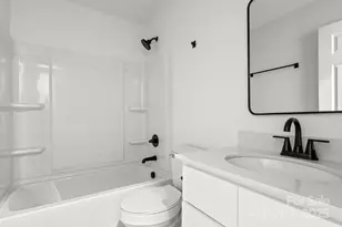 6133 Eagle Peak Dr, Charlotte, NC 28214 - Photo 19