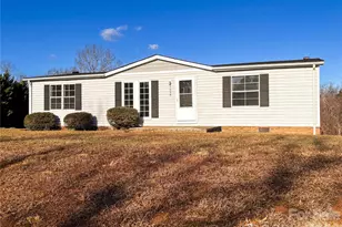 3596 Gull St, Hudson, NC 28638 - Photo 5