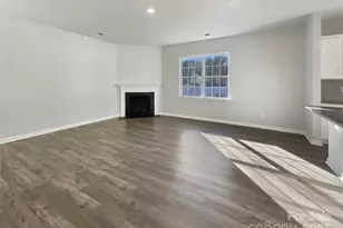 16110 Aryshire Green Ct, Charlotte, NC 28273 - Photo 3