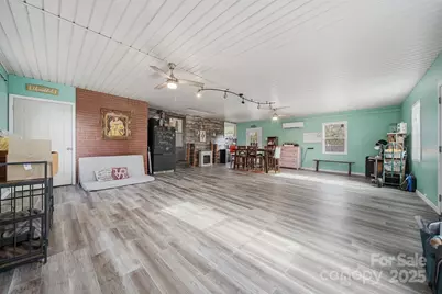 74 7th Street NW, Taylorsville, NC 28681 - Photo 21