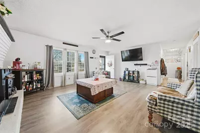 74 7th Street NW, Taylorsville, NC 28681 - Photo 5