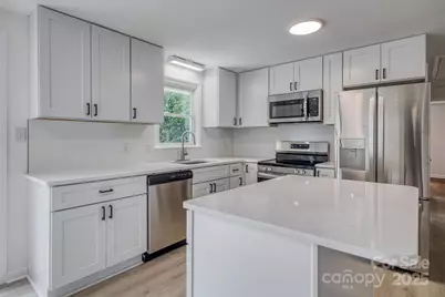 1500 19th Avenue Place NE, Hickory, NC 28601 - Photo 11