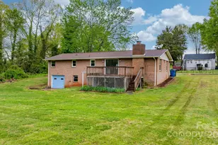 1500 19th Ave Pl NE, Hickory, NC 28601 - Photo 29