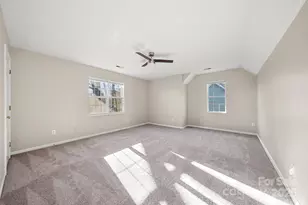 7515 Crestside Ln, Charlotte, NC 28227 - Photo 11