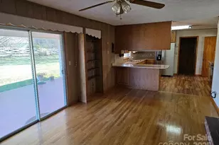 1375 E US Hwy 19E Hwy, Burnsville, NC 28714 - Photo 25