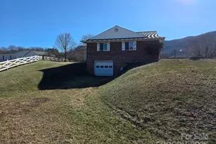 1375 E US Hwy 19E Hwy, Burnsville, NC 28714 - Photo 5