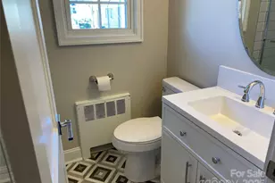 524 Wakefield Dr, Charlotte, NC 28209 - Photo 17