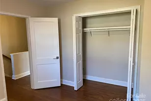 524 Wakefield Dr, Charlotte, NC 28209 - Photo 29