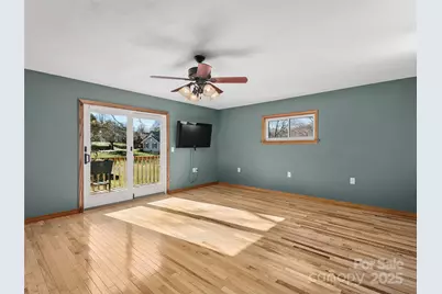 133 Axley Street, Canton, NC 28716 - Photo 15