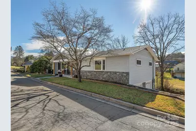 133 Axley Street, Canton, NC 28716 - Photo 3