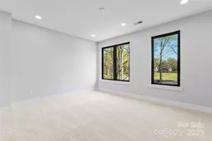 3453 Byrnes St, Charlotte, NC 28205 - Photo 9