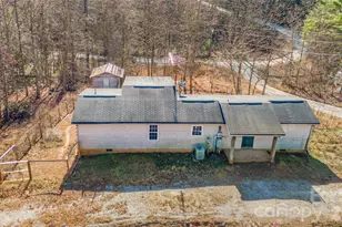 910 Summit Ridge Rd, Purlear, NC 28665 - Photo 5