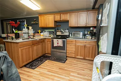 910 Summit Ridge Road, Purlear, NC 28665 - Photo 25