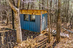 910 Summit Ridge Rd, Purlear, NC 28665 - Photo 11