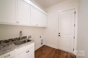 11 Kiftsgate Ct, Asheville, NC 28804 - Photo 23