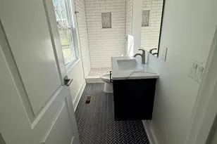 6423 S Tryon St, Charlotte, NC 28217 - Photo 5