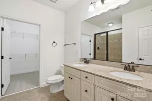 5763 Mossdale Ln, Charlotte, NC 28278 - Photo 13