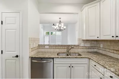 5763 Mossdale Lane, Charlotte, NC 28278 - Photo 3