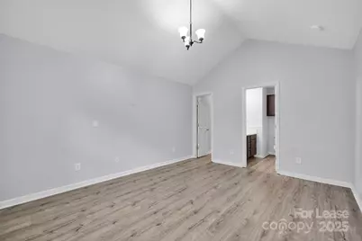 8041 Christmas Court, Charlotte, NC 28216 - Photo 17