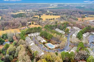 8041 Christmas Ct, Charlotte, NC 28216 - Photo 45