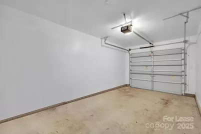 8041 Christmas Court, Charlotte, NC 28216 - Photo 25