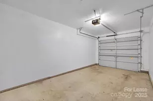 8041 Christmas Ct, Charlotte, NC 28216 - Photo 25