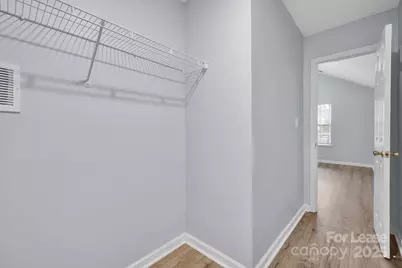 8041 Christmas Court, Charlotte, NC 28216 - Photo 21