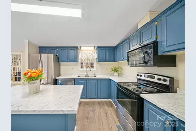 105 Satinwood Drive, Burnsville, NC 28714 - Photo 5