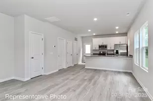 409 W Iredell Ave, Mooresville, NC 28115 - Photo 5