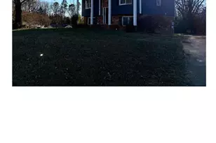 5601 Beaconsfield Rd, Charlotte, NC 28214 - Photo 3