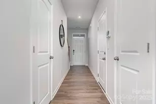 4922 Raspberry Knoll Dr, Charlotte, NC 28208 - Photo 3