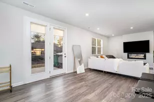 4922 Raspberry Knoll Dr, Charlotte, NC 28208 - Photo 11