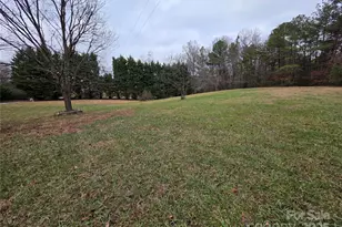 507 Liberty Ln, Taylorsville, NC 28681 - Photo 5