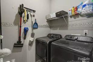 5822 Briggs Dr, Charlotte, NC 28269 - Photo 27