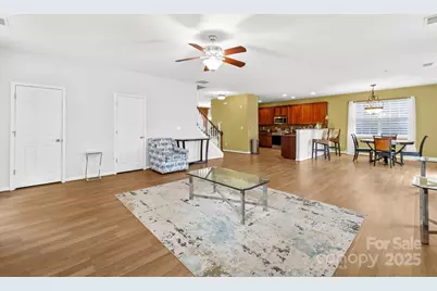 4124 Houldsworth Drive, Charlotte, NC 28213 - Photo 13