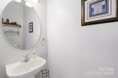 4124 Houldsworth Drive, Charlotte, NC 28213 - Photo 29