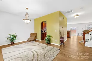 4124 Houldsworth Dr, Charlotte, NC 28213 - Photo 7